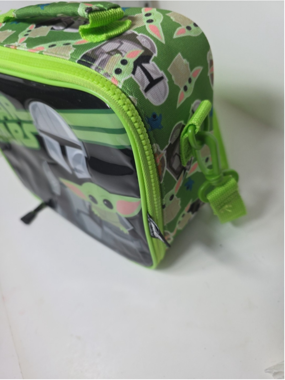 Disney Store Star Wars The Mandalorian Child Baby Yoda Lunch Box 8”x 9” in. - Picture 3 of 14